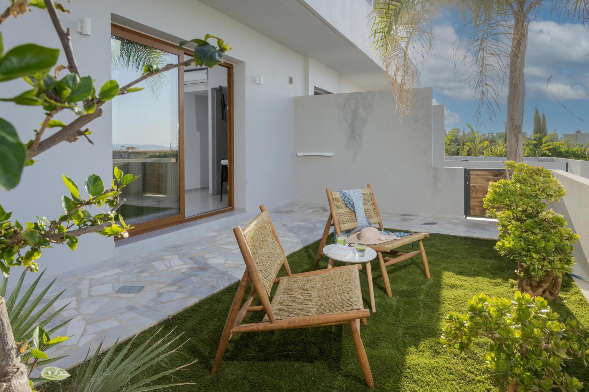 Basilico Suites Adults Only By Estia Gouves Eksteriør billede